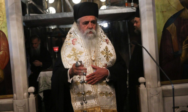 Τρισάγιο στο Κατάκολο από τον Μητροπολίτη Ηλείας για τον πιλότο του μοιραίου Phantom (vid)