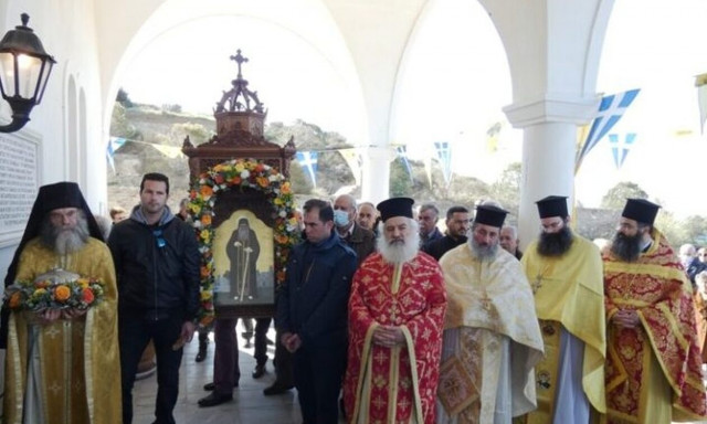 Η Πάρος γιόρτασε τον προστάτη της Όσιο Αρσένιο
