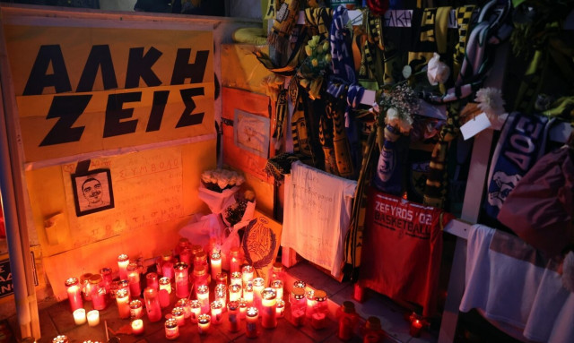 Άλκης Καμπανός: Το «Ποτέ Ξανά» να μην μείνει μόνο μια ευχή - «Εκκωφαντική» η σιωπηρή πορεία