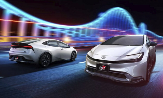 Toyota Prius: Ετοιμάζεται και σπορ έκδοση GR