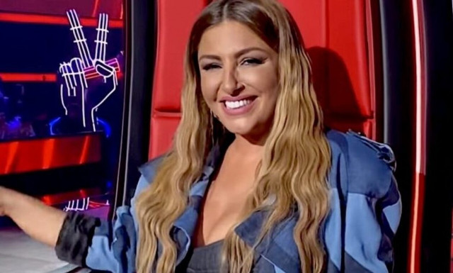 Έκλεισε τα 41 και παραμένει κούκλα: Η απίστευτη αλλαγή της Έλενας Παπαρίζου (pic)