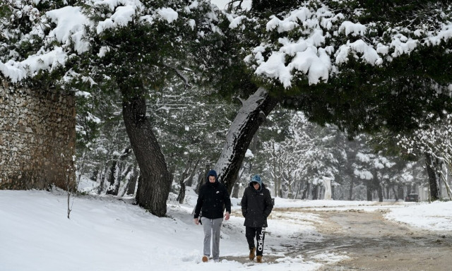 Κακοκαιρία «Μπάρμπαρα»: Στην «κατάψυξη» η χώρα - Έρχεται πτώση της θερμοκρασίας έως και 10 βαθμούς