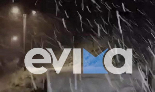 Η κακοκαιρία Μπάρμπαρα έφτασε στην Εύβοια - Πυκνή χιονόπτωση αυτή την ώρα