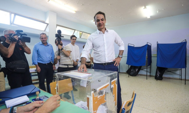 Ο εκλογικός πυρετός και τα «αγκάθια» που ανησυχούν τη ΝΔ