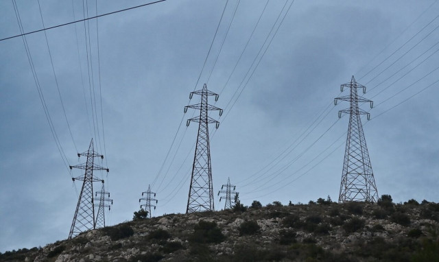 ΔΕΔΔΗΕ: Σχεδόν πλήρης η αποκατάσταση της ηλεκτροδότησης