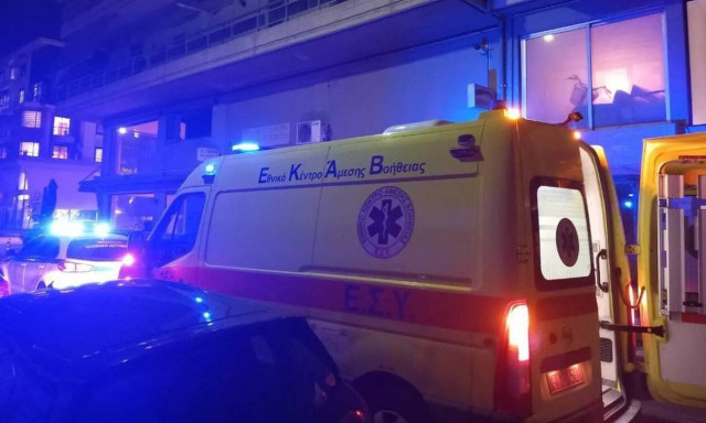 Τραγωδία στα Τρίκαλα: Νεκρή γυναίκα μετά από πτώση από τον 3ο όροφο πολυκατοικίας