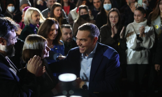 Νέοι, γυναίκες και ειδικοί - Τα «αποκαλυπτήρια» της -πιθανής- κυβέρνησης Τσίπρα