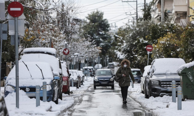 Κακοκαιρία Μπάρμπαρα: Μήνυμα του 112 σε περιοχές της Αττικής και σε Εύβοια