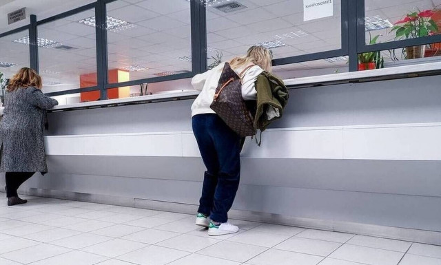 Κακοκαιρία Μπάρμπαρα: Στις 10:00 το πρωί θα ανοίξουν την Τετάρτη (8/2) οι δημόσιες υπηρεσίες