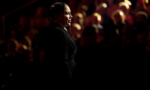 Μαντόνα: Η εμμονή με τα μάγουλα και οι επεμβάσεις που έχει κάνει στο «νέο της πρόσωπο»