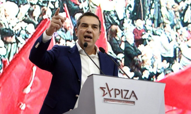 Ο Τσίπρας «εξοστρακίζει» τον Μητσοτάκη στη Δεξιά