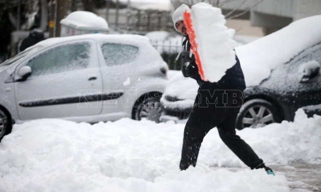 Κακοκαιρία Μπάρμπαρα: Διαφωνία των μετεωρολόγων για τα χιόνια στην Αττική