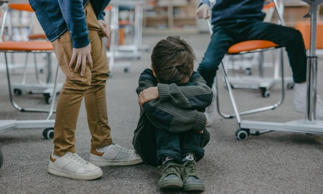 Σάλος στη Λαμία: Μαθητές αποπειράθηκαν να δηλητηριάσουν συμμαθητή τους με ποντικοφάρμακο