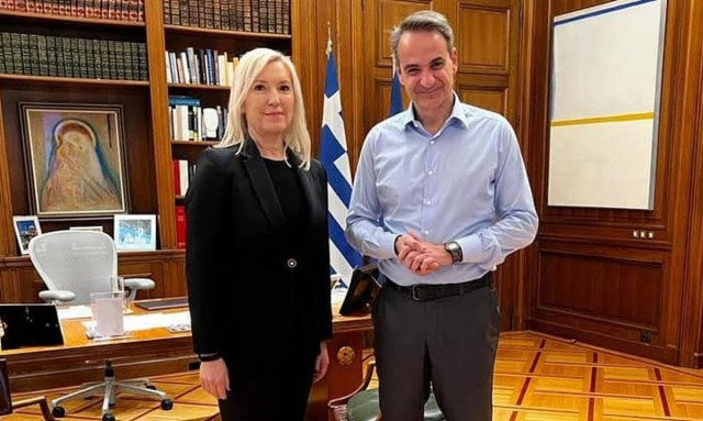 Στη Νέα Δημοκρατία και η Ελευθερία Φτακλάκη