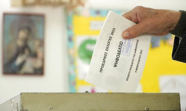 Κύπρος: Σε εξέλιξη η εκλογική διαδικασία - Στο 55% μέχρι τις 15:00 η συμμετοχή