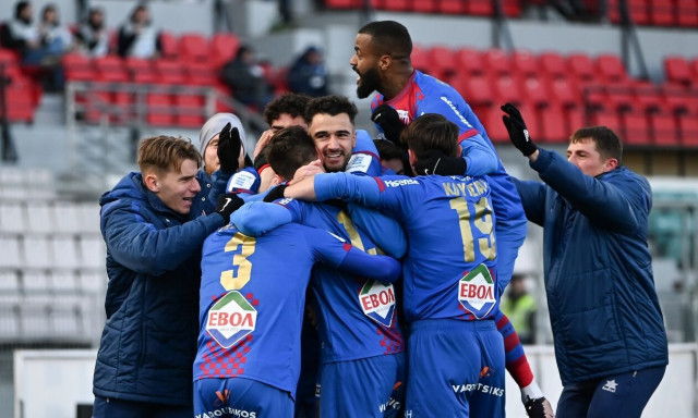 Super League, Βόλος – Ατρόμητος 2-1: Με… buzzer beater «αγκαλιά» με τα playoffs