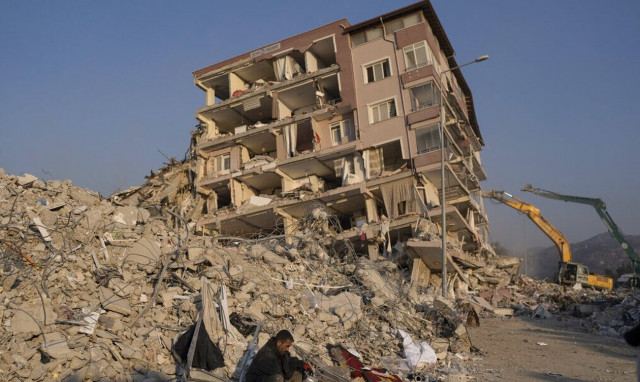 Σεισμός στην Τουρκία: «Θαύματα» στα ερείπια, μία εβδομάδα μετά τα φονικά Ρίχτερ