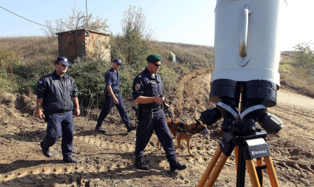 Παρέμβαση Θεοδωρικάκου για τα εικονικά σύμφωνα συμβίωσης στους συνοριοφύλακες