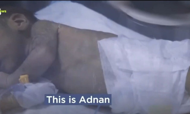 Σεισμός στη Συρία: Πώς σώθηκαν δύο φορές από τα συντρίμμια μητέρα και γιος