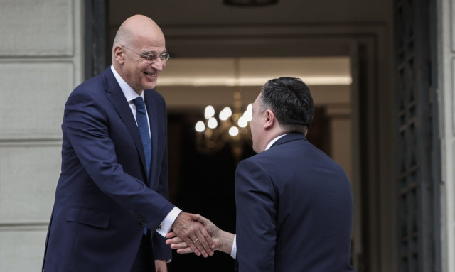 Νίκος Δένδιας: Η Ελλάδα δεσμεύεται να βοηθήσει με κάθε τρόπο τον λαό της Τουρκίας