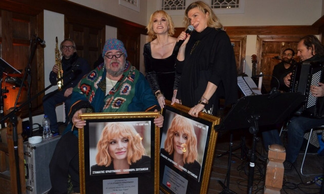 Κραουνάκης-Ζουγανέλη γιόρτασαν την επιτυχία τους: Φωτογραφίες από την απονομή