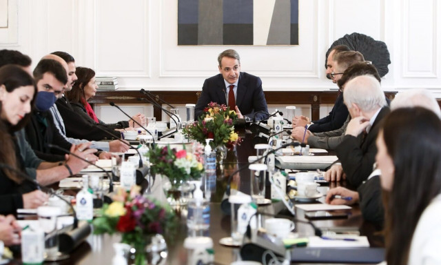 Τα «βρήκαν» Μητσοτάκης και καλλιτέχνες - Άμεσα η νέα πρόταση της κυβέρνησης