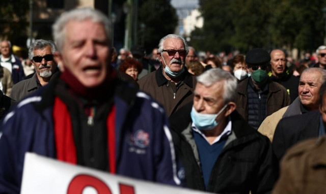 Συνταξιούχοι, συντάξεις