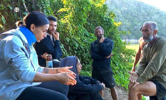 Survivor All Star: Η Μελίνα επιστρέφει σκαι είναι μόνη - Οι Μπλε έχουν χωριστεί σε υποομάδες 