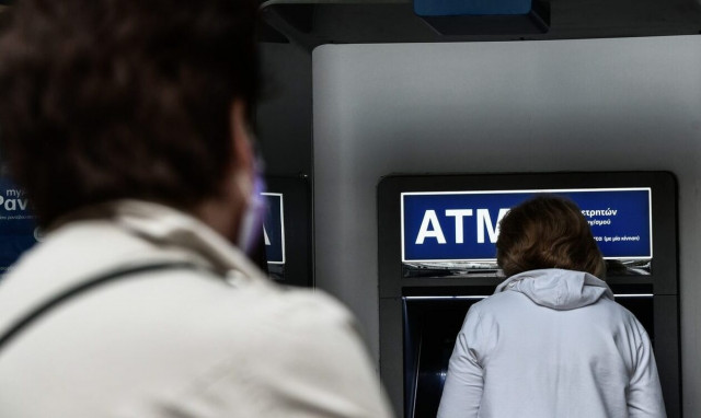 Χωρίς αίτηση η ενίσχυση έως 300 ευρώ στους συνταξιούχους - Η διαδικασία