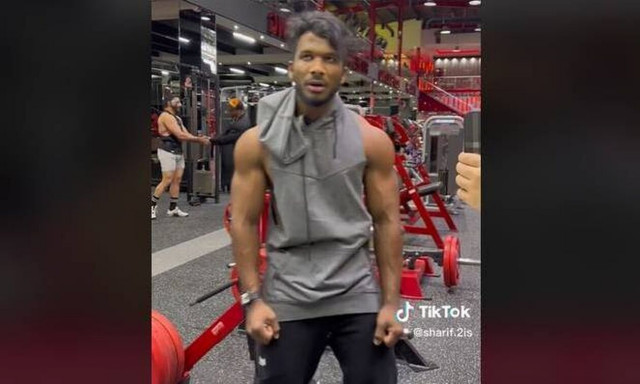 Απίστευτο περιστατικό σε γυμναστήριο: Λιποθύμησε και έσπασε τη μύτη του ενώ θαύμαζε τα μπράτσα του