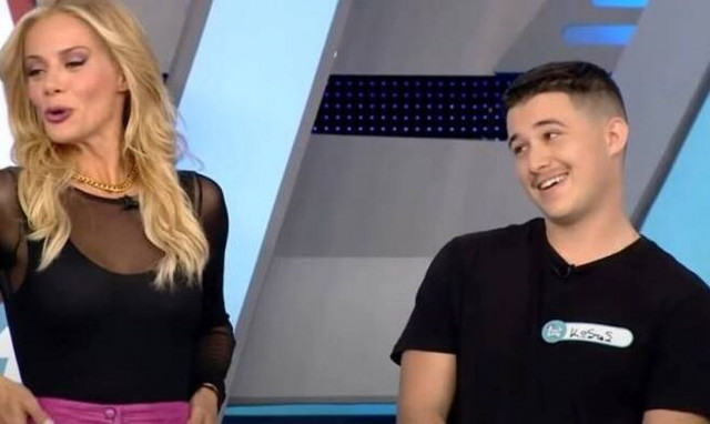 Πιτσιρικάς την έπεσε στην Μακρυπούλια: «Θα μου μαθαίνεις πράγματα»