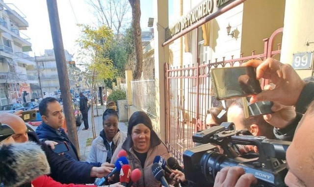 Μητέρα νεκρού κοριτσιού στην Θεσσαλονίκη: Την άφησαν να πεθάνει γιατί ήταν μαύρη