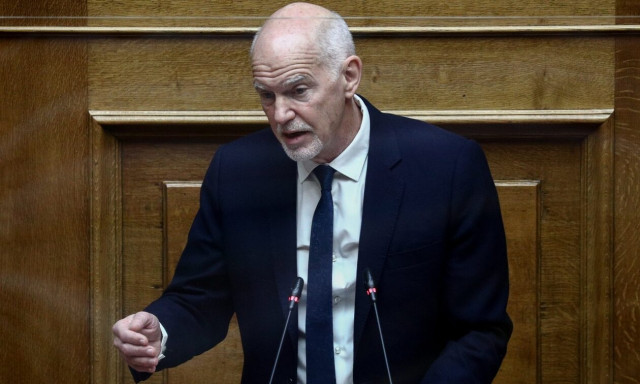 Γιώργος Παπανδρέου σε Νέα Δημοκρατία: Η ιστορία δεν ξαναγράφεται από υπηρέτες συμφερόντων