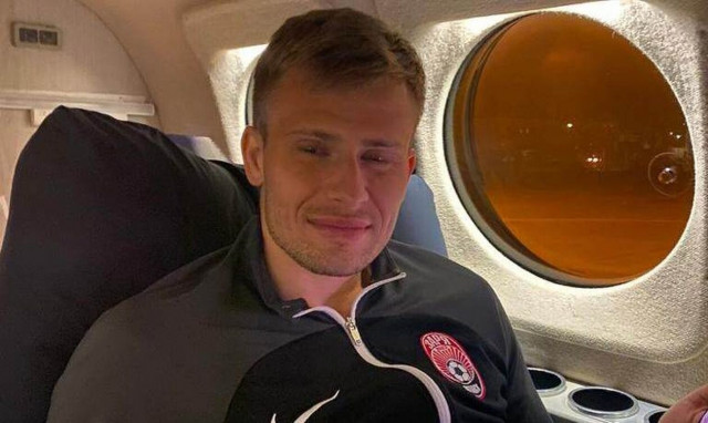 AEK: Στην Ελλάδα ο Νταντσένκο, στο πλευρό του οι «κιτρινόμαυροι» (pics)