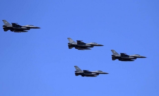 Τουρκία: Συνεχίζονται οι προκλήσεις έπειτα από τον σεισμό - Πάνω από 100 παραβιάσεις στο Αιγαίο