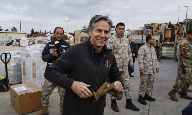 Σεισμός στην Τουρκία: Ο Μπλίνκεν ανακοίνωσε επιπλέον βοήθεια 100 εκατ. δολαρίων για τους πληγέντες