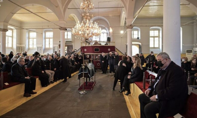 Μωυσής Ελισάφ: Συγκίνηση και πλήθος κόσμου στο τελευταίο αντίο