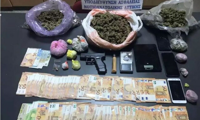 Ελληνικό: Έκαναν delivery ναρκωτικών στα νότια προάστια - Τους συνέλαβαν οι αστυνομικοί