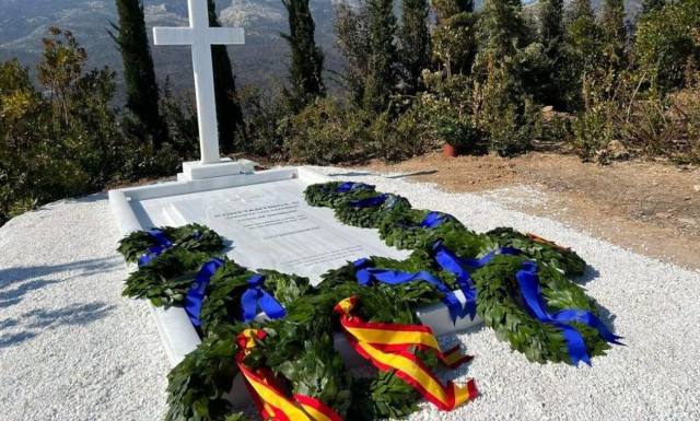 Τέως βασιλιάς Κωνσταντίνος: Τι γράφει ο τάφος του στο Τατόι – Ποιο απόσπασμα Ευαγγελίου επιλέχθηκε