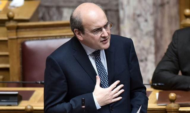 Χατζηδάκης: Επίκειται νέα σημαντική αύξηση του κατώτατου μισθού