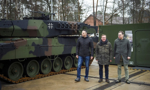 Μέχρι τέλος Μαρτίου η παράδοση γερμανικών αρμάτων μάχης στην Ουκρανία