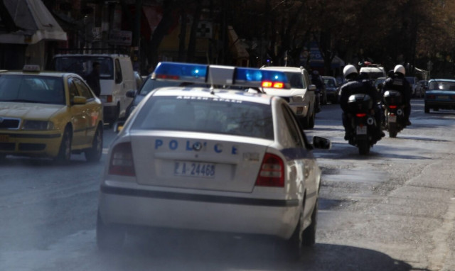 Τράπερ συνελήφθη με όπλο και ναρκωτικά στη Νέα Φιλαδέλφεια