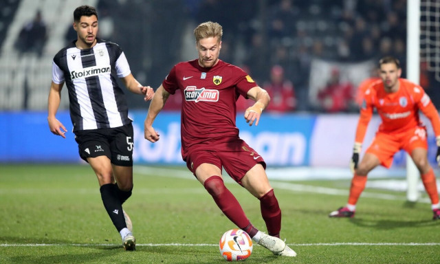 Super League: Πλήγμα στην ΑΕΚ με Φαν Βέερτ, υπέστη ξανά θλάση - Χάνει τα ντέρμπι με τον Ολυμπιακό