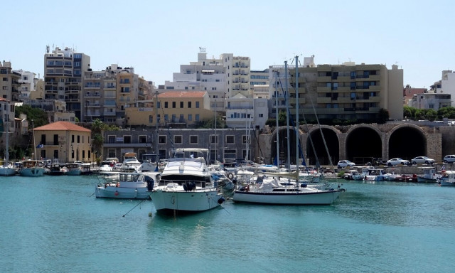 Ηράκλειο: Νεκρός άνδρας επέπλεε στη θάλασσα