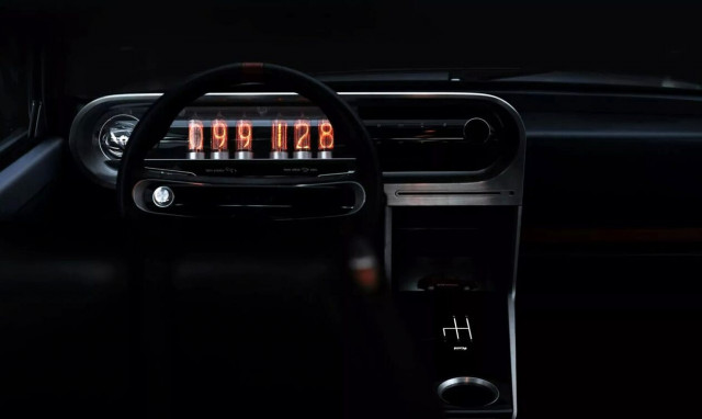 Στη Hyundai αρέσουν τα αναλογικά όργανα