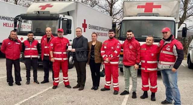 Ελληνικός Ερυθρός Σταυρός:  Συγκίνηση και αποθέωση από Τούρκους οδηγούς ενώ μεταβαίνουν στα Άδανα