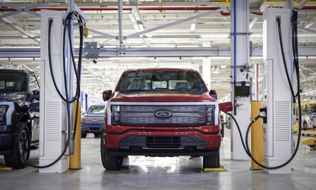 Θα μπορούσε ένα ηλεκτρικό αυτοκίνητο να λειτουργεί και ως… πολύπριζο;