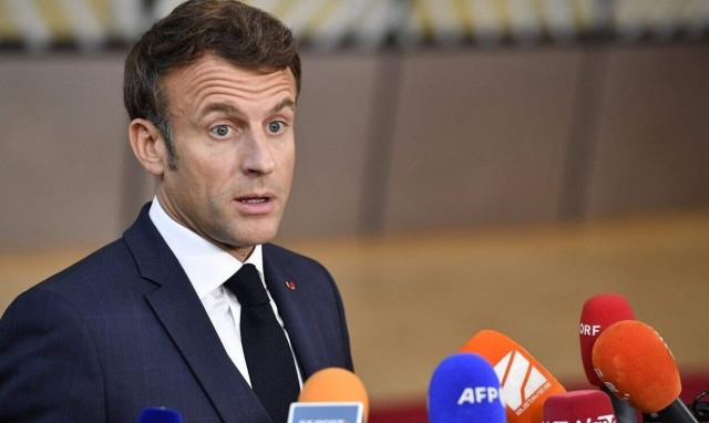 Γαλλία: Ο Μακρόν ζήτησε από τους Γάλλους «οικονομία στο νερό»