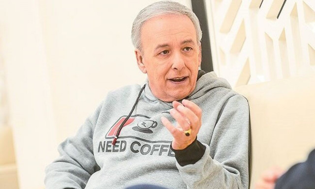 Ανδρέας Μικρούτσικος: Παραμένει διασωληνωμένος στην εντατική - Τα νεότερα για την υγεία του