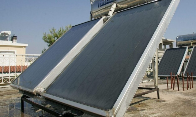 Ηλιακοί θερμοσίφωνες: Ξεκινούν οι αιτήσεις - Πόσο θα είναι η επιδότηση